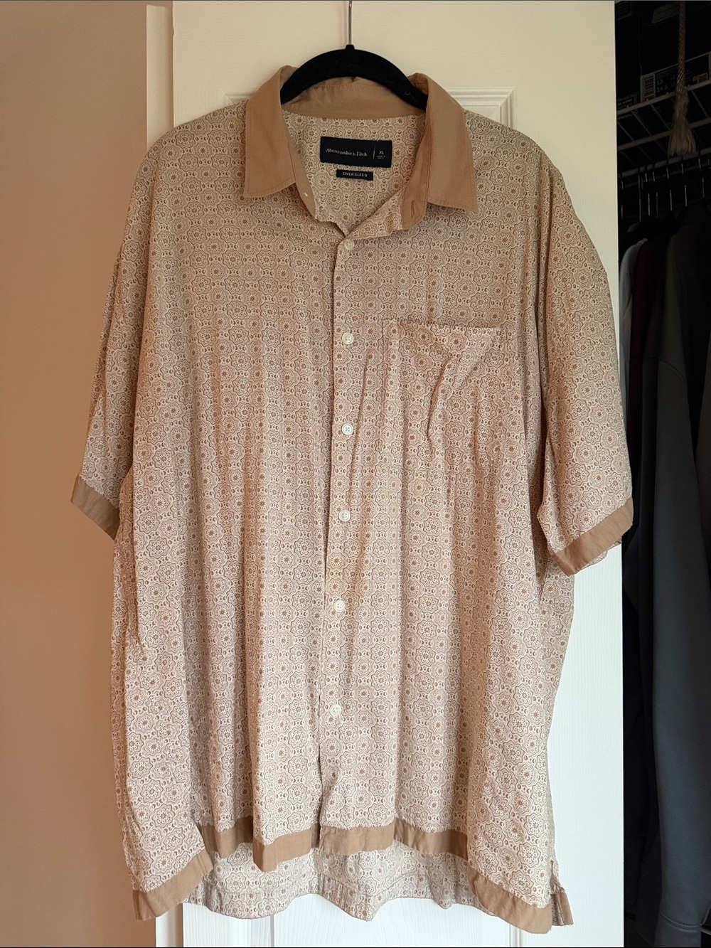 Abercrombie & Fitch Men's Geometric Oversized Shirt XL